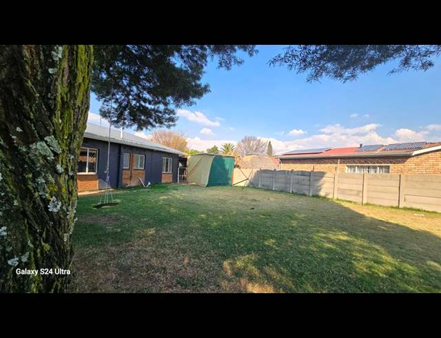 3 BEDROOM PROPERTY TO RENT IN VAN DYK PARK
